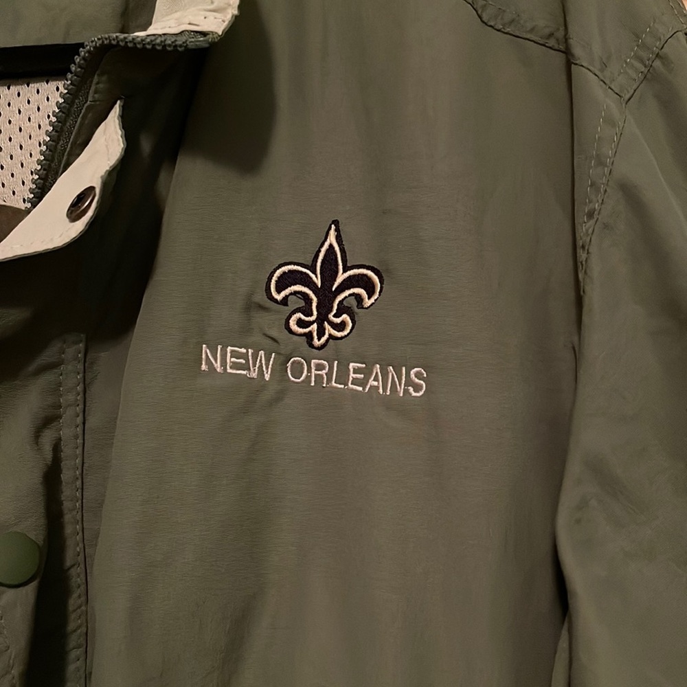 MENS NEW ORLEANS SAINTS JACKET SIZE LARGE